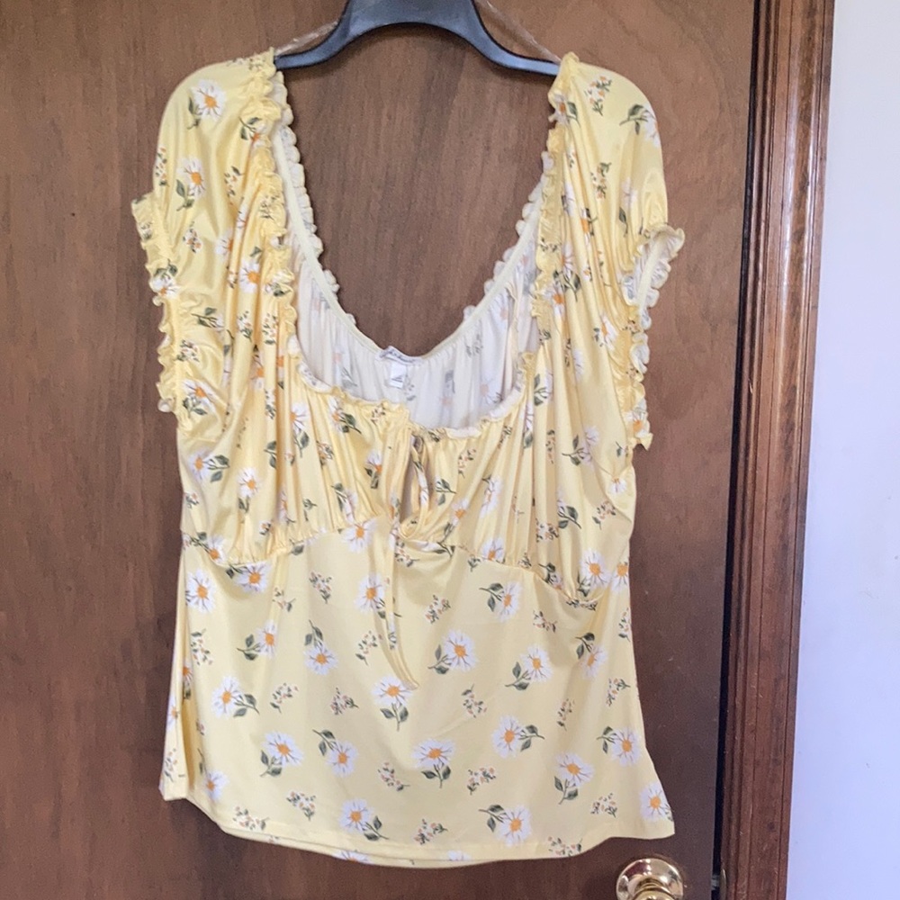 Derek Heart top floral print tie front keyhole detail boho stretch casual
